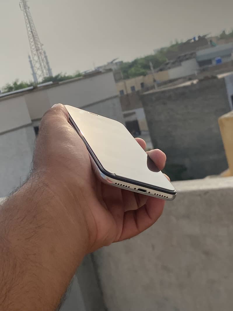Apple iPhone X 8