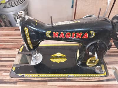 sewing machine with stand and motar