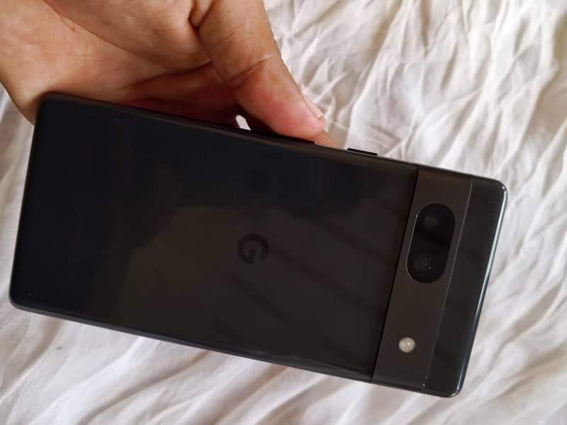 Google Pixel 7a 1