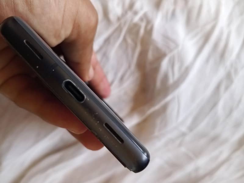 Google Pixel 7a 3