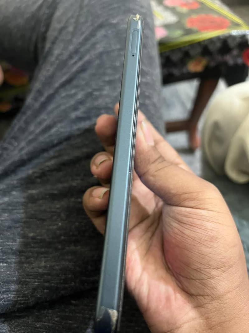 OPPO A6 2