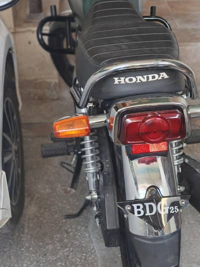 Honda 150cc - Excellent Condition-Original Documents