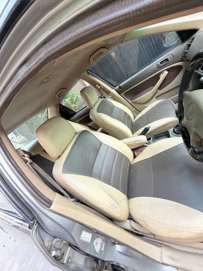 Honda Civic EXi 2005