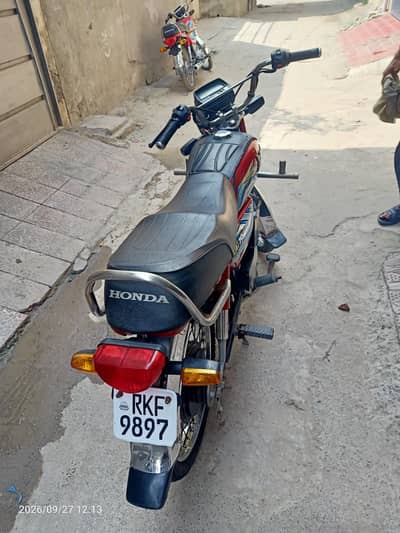 Road King RK-70 E 2024 Electric Bike, Litihium Ion 1500 watt motor
