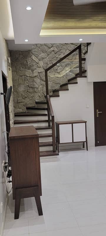125sq Yd Luxury Villa In Ali Block semi corner villa . 3 Bedrooms, Drawing, Dining & American Kitchen. 5mins Drive From Main Gate Of BTK.