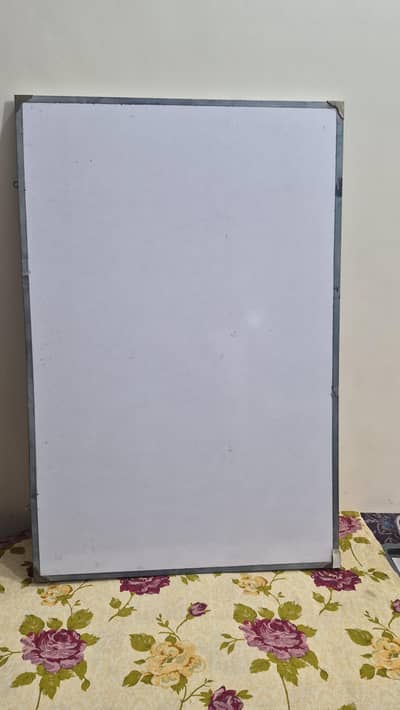 Whiteboard For Sale |Reusable with Temporary Ink Marker|Good Condition