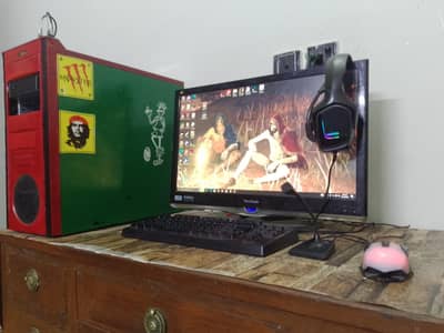 complete setup | Ryzen 5 | 8gb card | screen