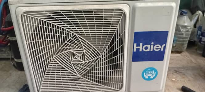 HAIRE 1 TON DC INVERTER