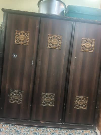 Dressing Table | Showcase | Wooden dressing and showcase