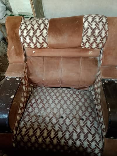 Elegant Sofa Set – Modern Design, Comfortable & Stylish