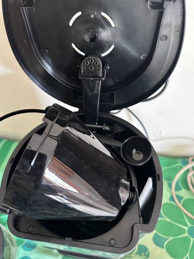 Coffee maker 4