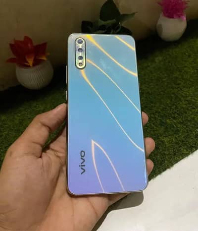 Vivo S1