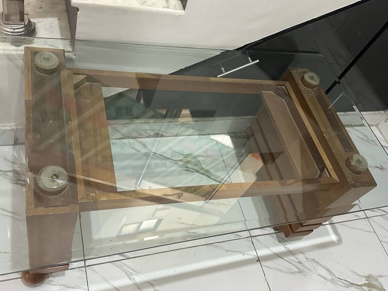 Centre table 0