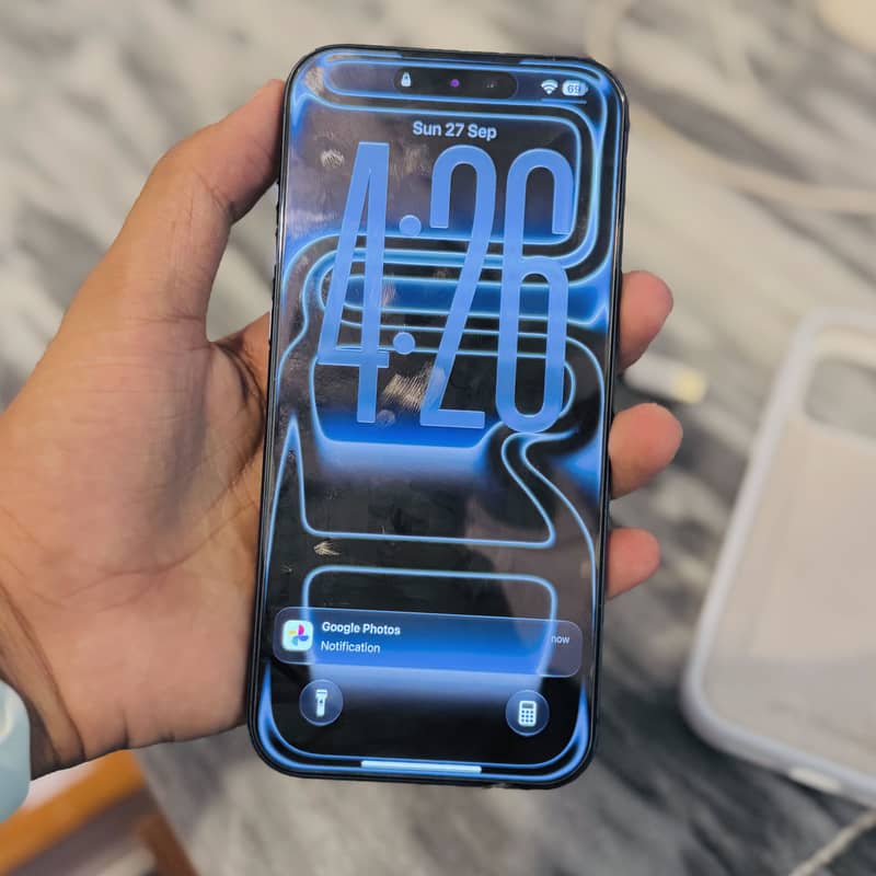 Apple iPhone 17 Pro Max 1