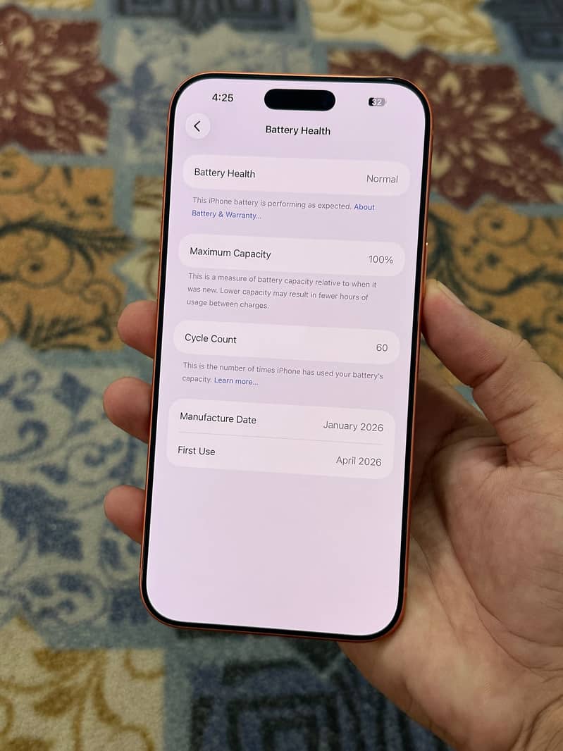Apple iPhone 17 Pro Max 4