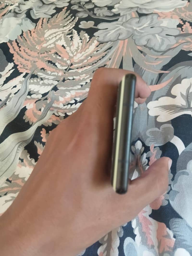 Google Pixel 6 3