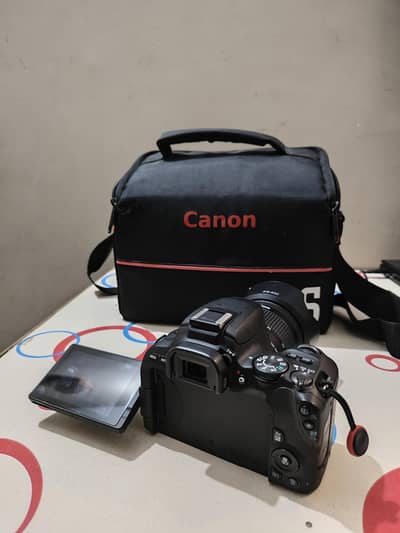 Canon 200D Mint Condition