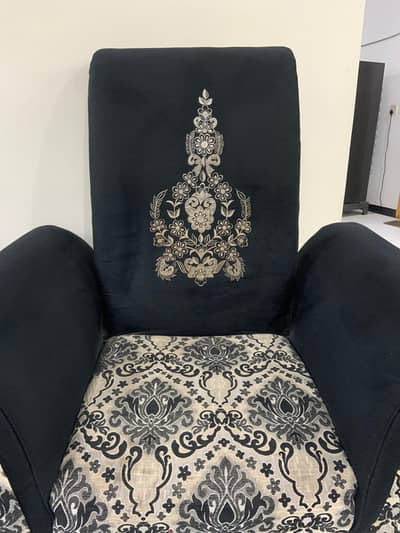 Premium Black & Patterned Sofa Set (Excellent Condition) | Urgent Sale