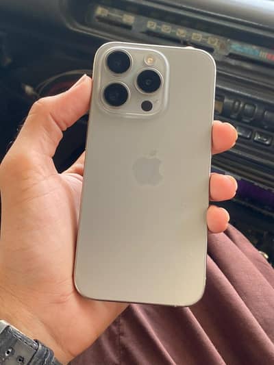 Apple iPhone 15 Pro