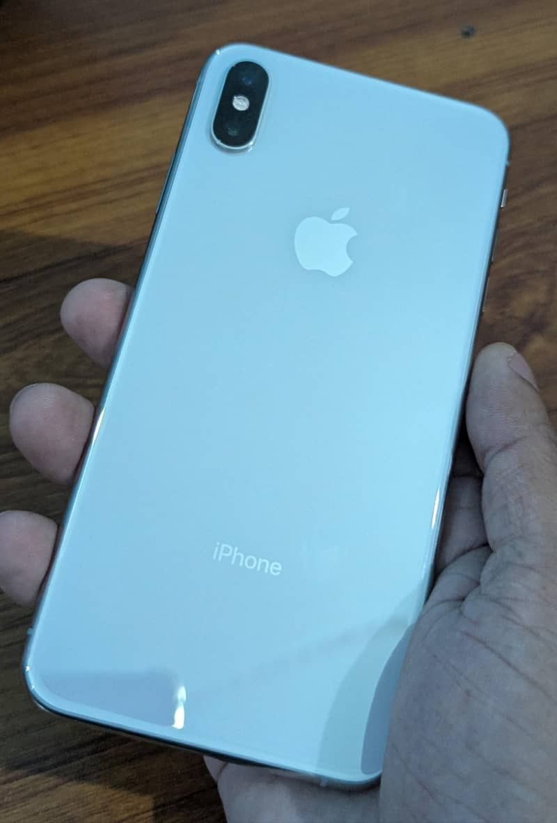 Apple iPhone XS Max 0