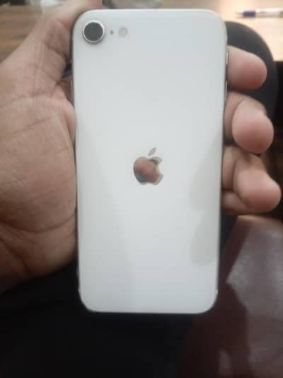 Apple iPhone SE