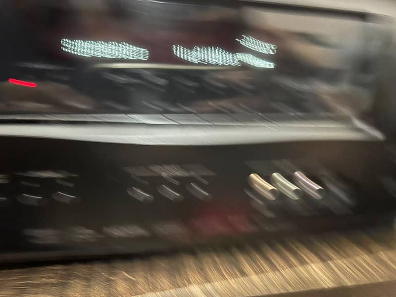 B&M 22o watts 4