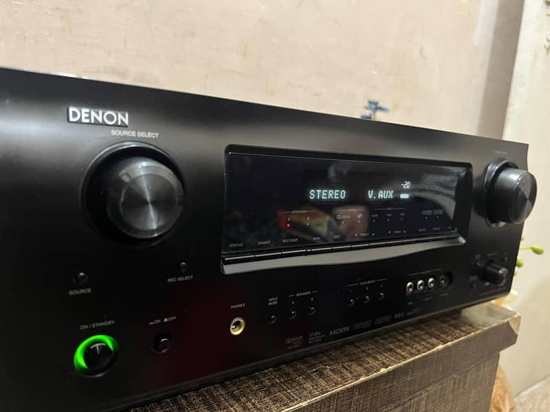 B&M 22o watts 8
