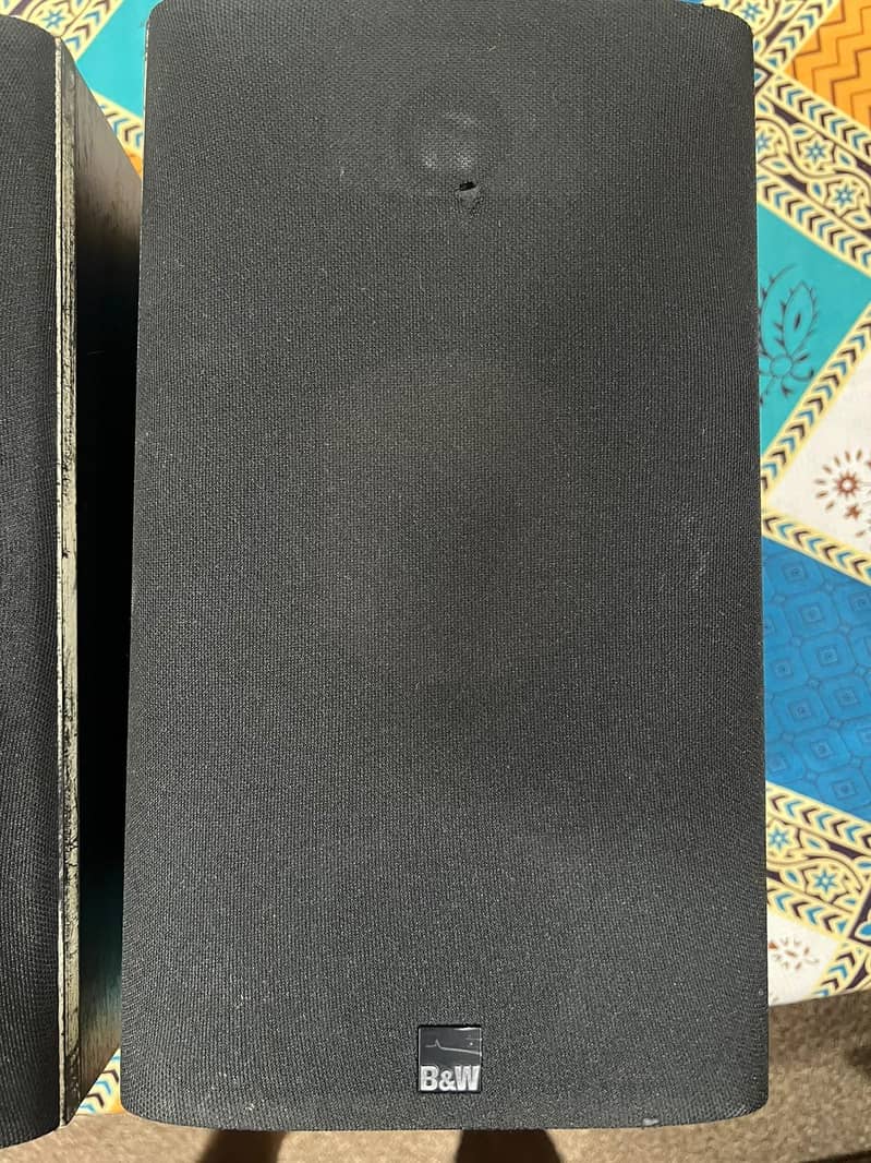 B&M 22o watts 17