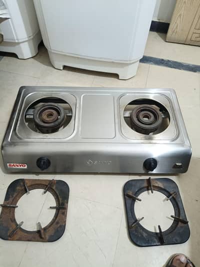 Sanyo stainless steel stove available for sell condition 10/9