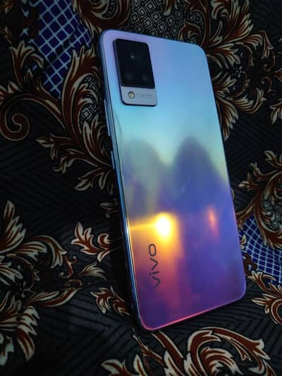 Vivo V21 EXCHANGE WITH UP MODEL I PAY DIFFERENCE