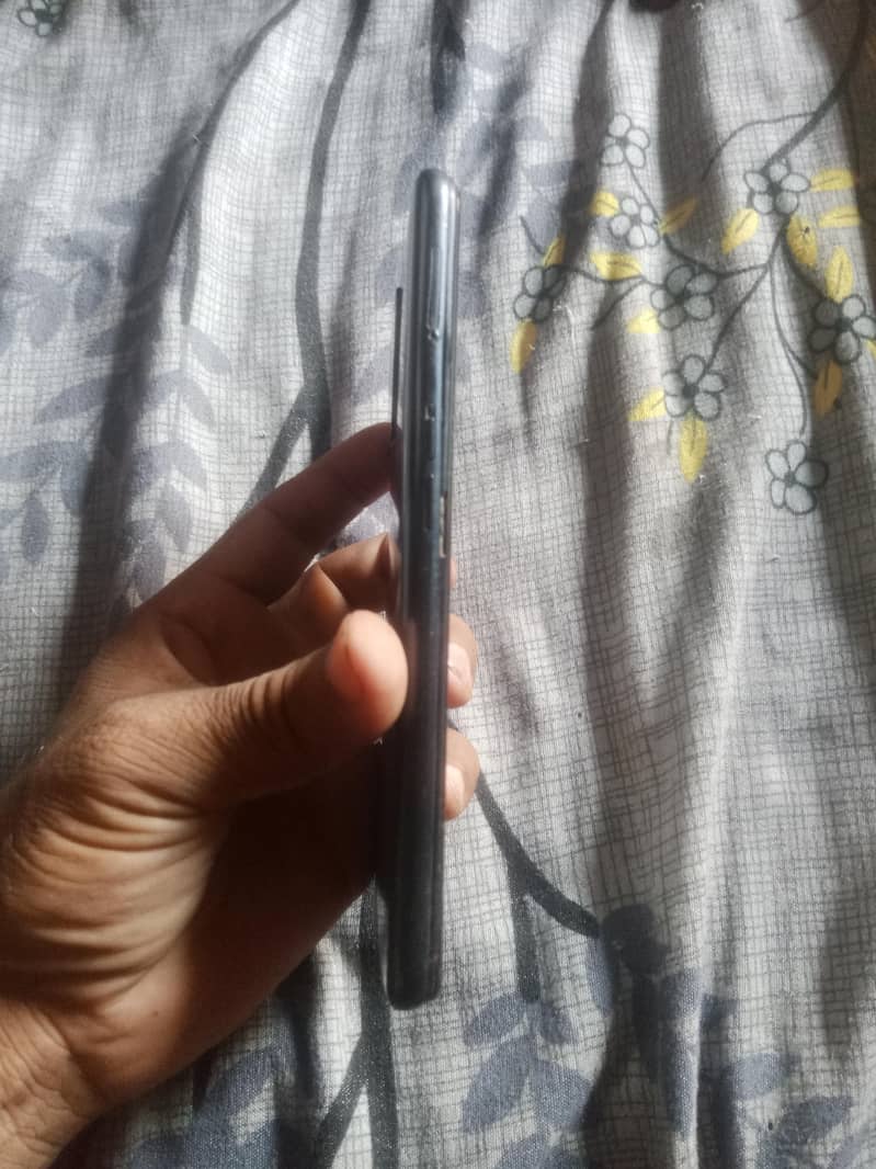 OPPO A54 0