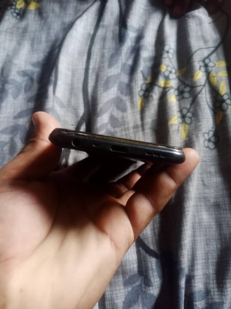 OPPO A54 1