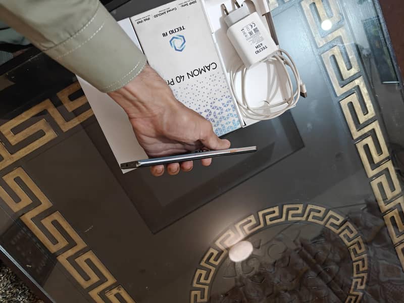 Tecno CAMON 40 Pro 5