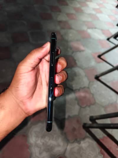 Apple iPhone 11 Pro