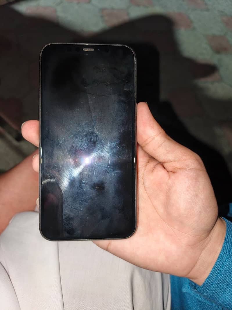 Apple iPhone 11 Pro 1
