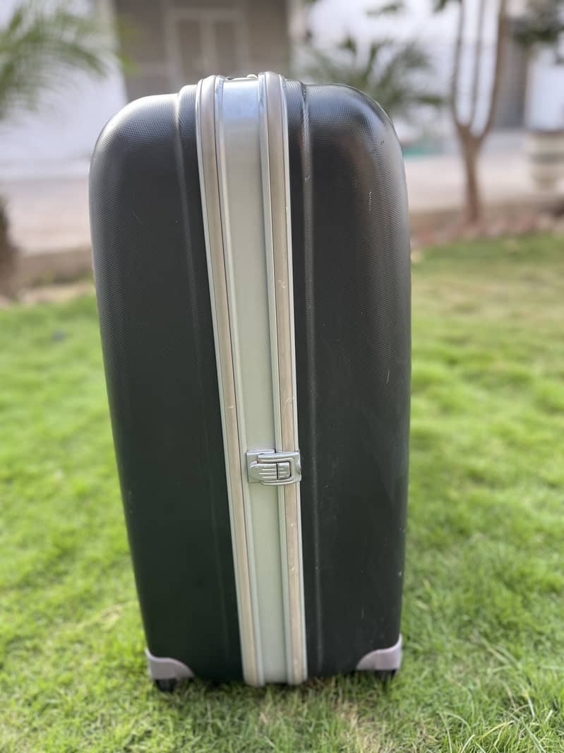 Suitcase bag 1