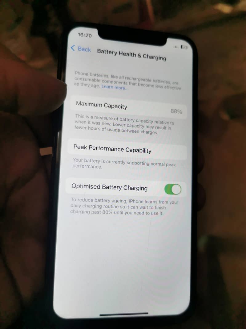 Apple iPhone X 3