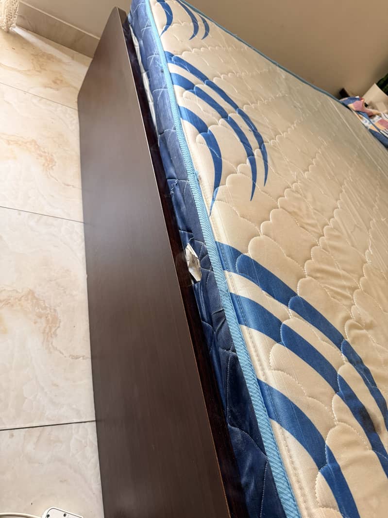 Double bed 4
