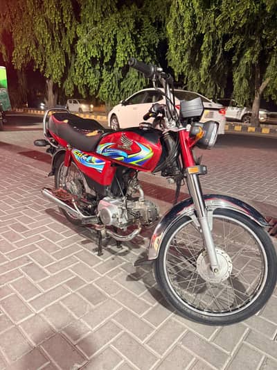 Honda CD 70 2024 model lush condition red colour