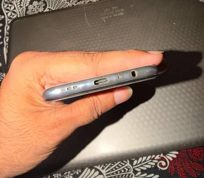 OPPO A95 3