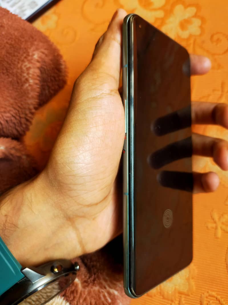 One Plus 10 Pro 3