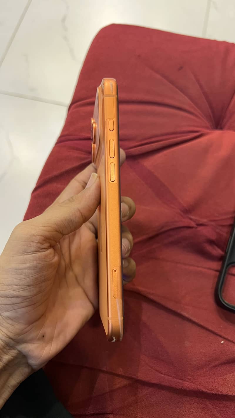 Apple iPhone 17 Pro Max 5