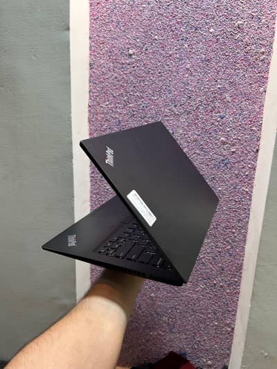 Lenovo Thinkpad t14s i7 10th Gen touch screen 16/256 brand new