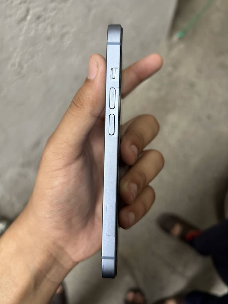 Apple iPhone 14 1