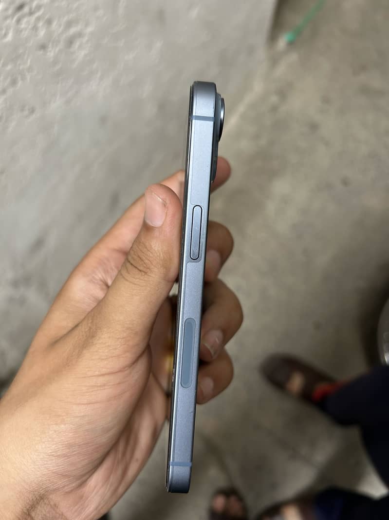 Apple iPhone 14 5