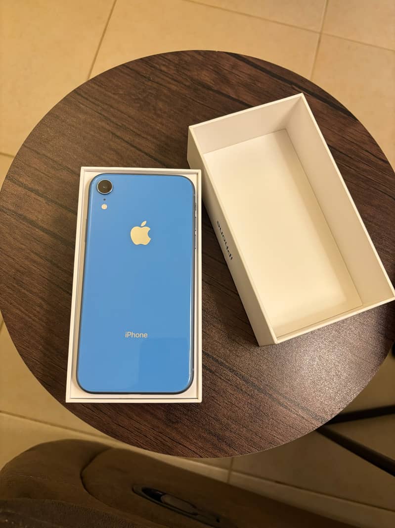 Apple iPhone X 3