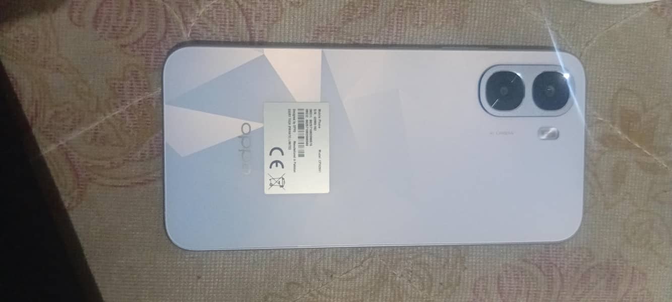 OPPO A6k 1