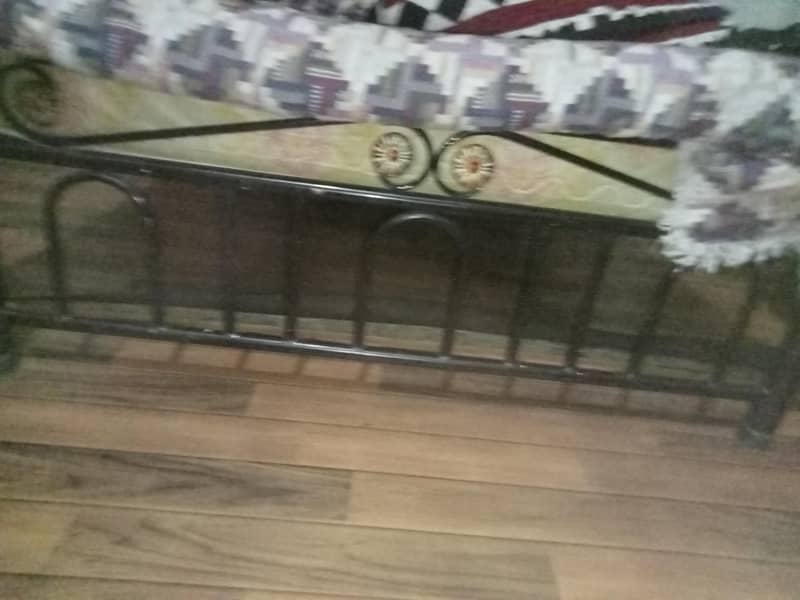 without mattress bed iron 1