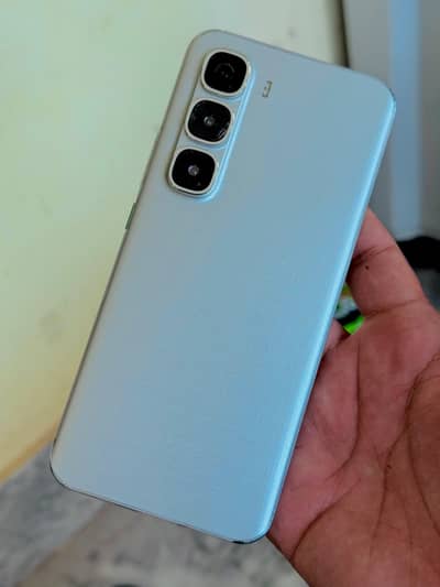 Infinix hot 60 pro plus 8+8/256 exchange possible