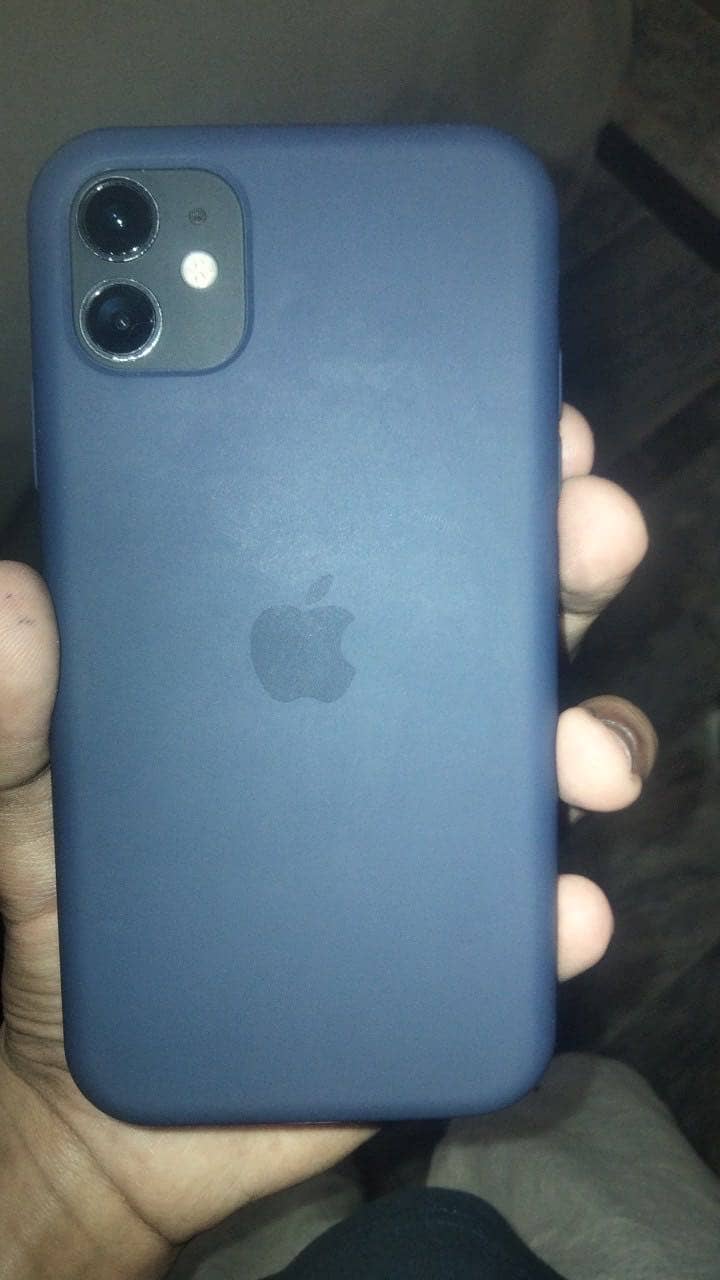 Apple iPhone 11 5